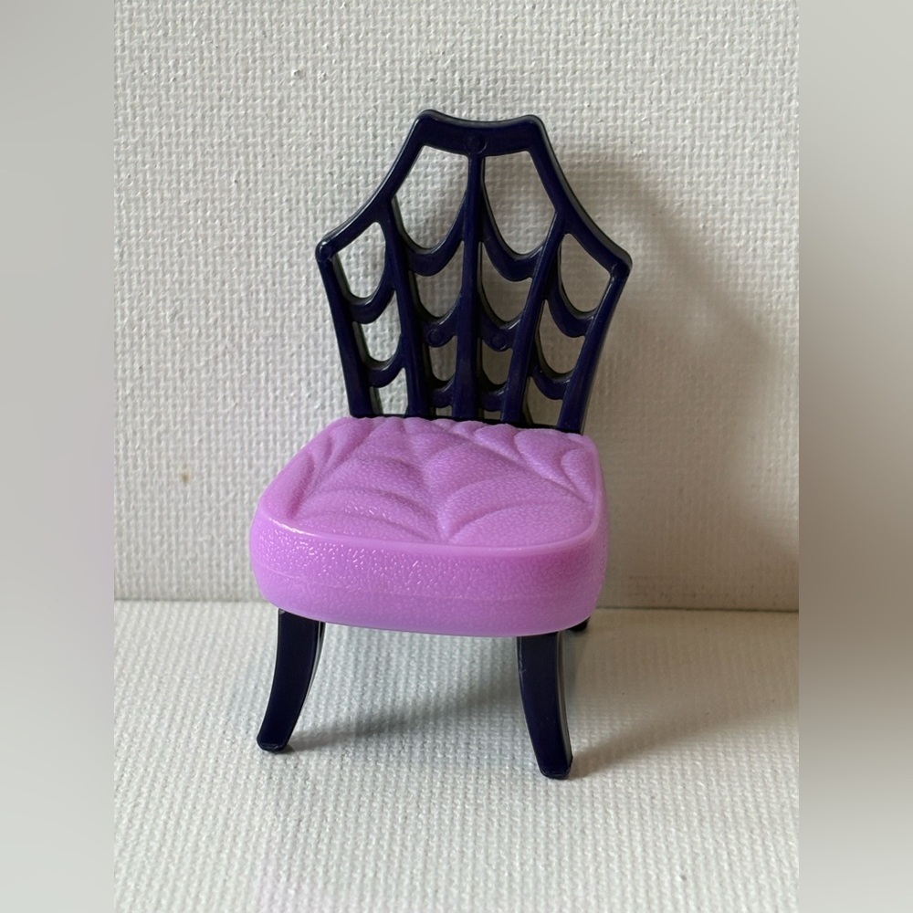 Vampirina mini spider web chair doll accessory toy figure Cake Topper Dolls Toys